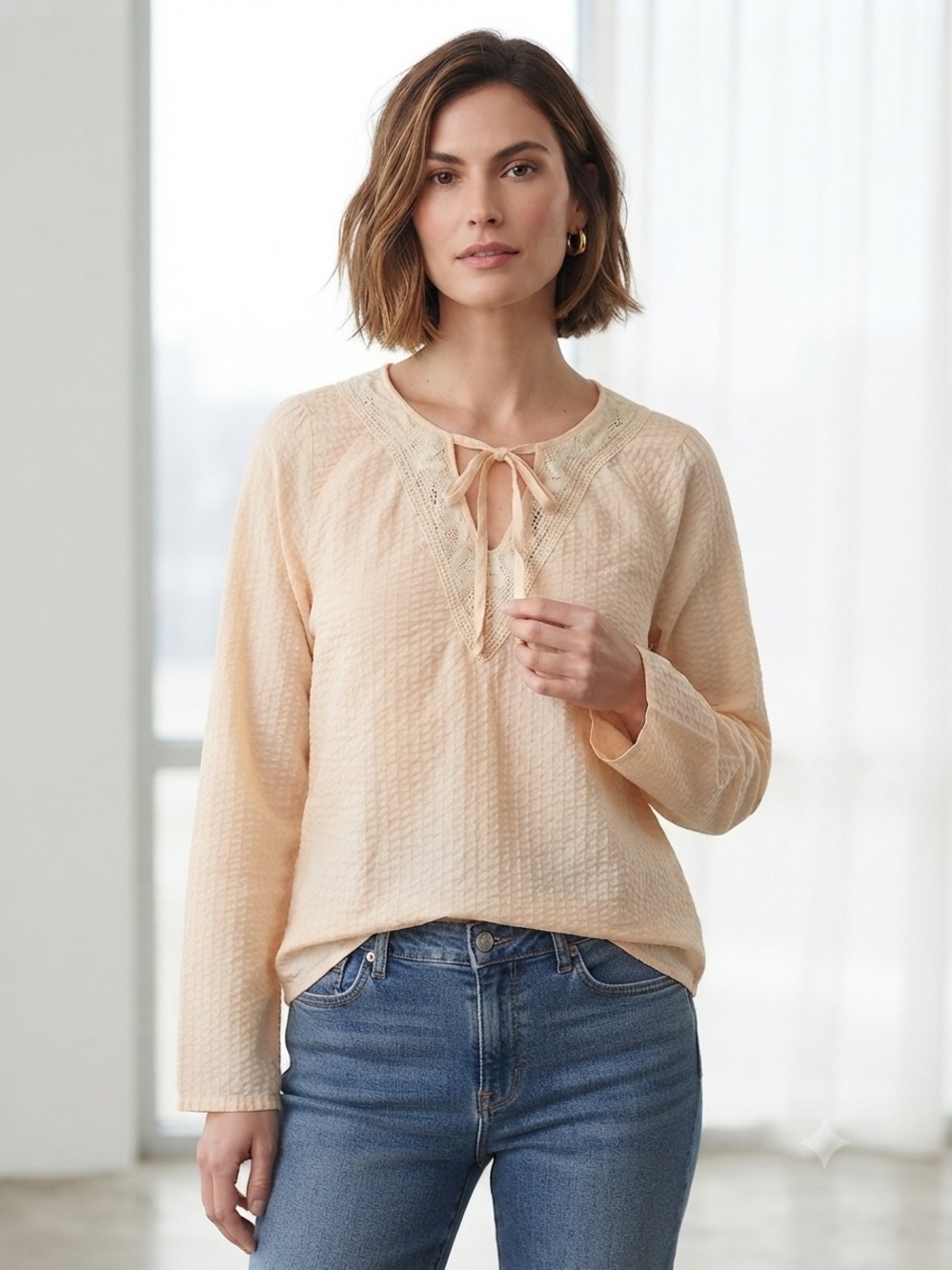 VINTAGE Cream Tie-Neck Long-Sleeve Peasant Blouse by Tapemeasure